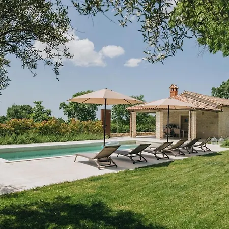 Casa Amalia Sinozici