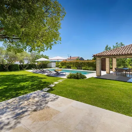 Casa Amalia Βίλα *