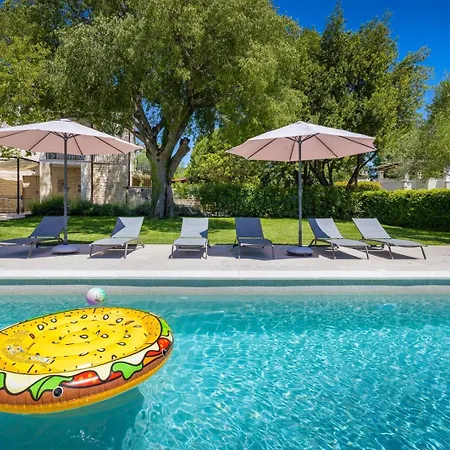 Casa Amalia Βίλα Sinozici