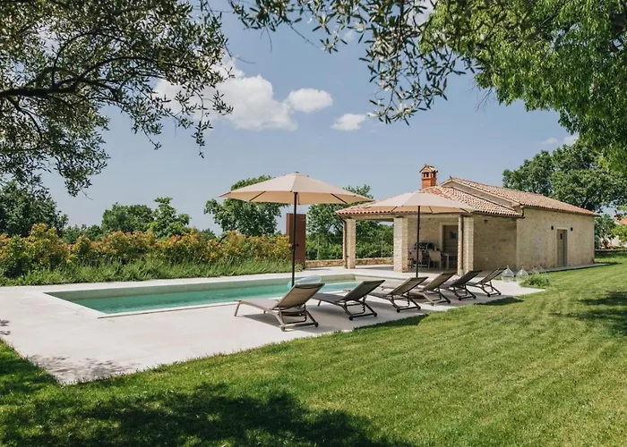 Casa Amalia Sinozici